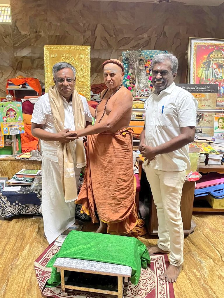 MODIFORCE_TIRI's tweet photo. திருப்பரங்குன்றம் கந்தர் மலையை காக்க நடைபெற இருக்கின்ற அறப்போராட்டத்தில் மதுரையை ஆதினத்திடம் சென்று அழைப்பு கொடுத்த போது அவர் ஆசி வழங்கி வாழ்த்தி ஆதரவளித்தார்
#திருப்பரங்குன்றம்
#மதுரைஆதினம்
#HinduMunnani
#jskishore_kumar https://t.co/NQSG0lUHXL