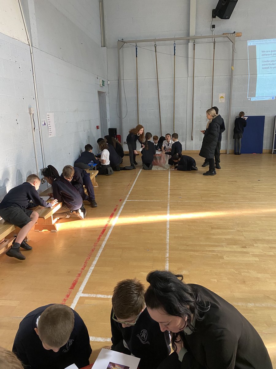 5B really enjoyed a prayerful start to the day with ‘Stay and Pray’ . We went on our own prayer pilgrimage around the hall.#StMarysRCRad #StMarysRCRadRE