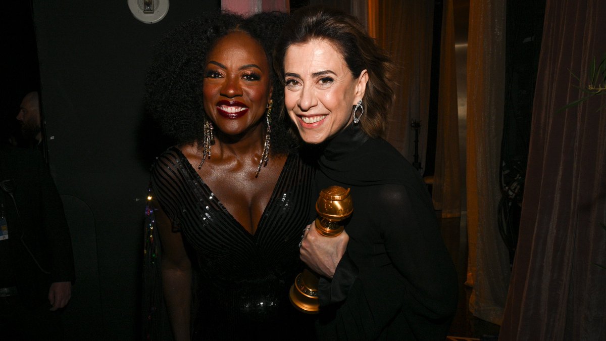 goldenglobes's tweet image. Can we go back to being backstage at the #GoldenGlobes?