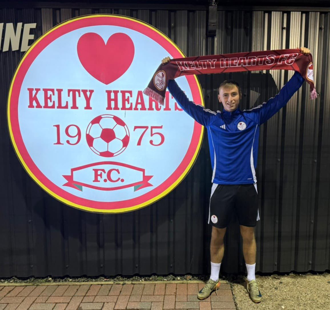 🇱🇻LOAN SIGNING🇱🇻

We would like to welcome Liam McLeish to the club, as he becomes Charlie Mulgrew's first signing at New Central Park.

The 20 year old striker joins on loan until the end of the season from William Hill Championship outfit Queens Park.

Formerly a member of the