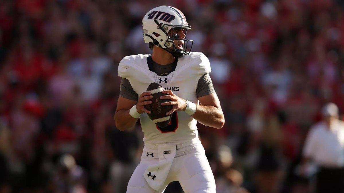 Aaron Frye (@1fryee) on Twitter photo After a good conversation with <a href="/CoachRudyG/">Rudy Griffin</a> I am blessed to receive my first D1 offer from UTM! @UTMSports
#AGTG <a href="/RecruitBigClay/">Clay-Chalkville Football Recruiting</a> <a href="/PrepRedzoneAL/">Prep Redzone Alabama</a> <a href="/BamaPrepsFB/">BamaPreps</a> <a href="/AL6AFootball/">Alabama6AFootball</a> <a href="/coachfloyd33/">Stuart Floyd</a> <a href="/Jburdette82/">Justin Burdette</a> <a href="/ChadSlade62/">Chad Slade</a> <a href="/CoachHatchCCHS/">Preston</a> <a href="/HallTechSports1/">Hall-Tech Sports</a> <a href="/dprice_qb17/">Coach Demetric Price</a> <a href="/pmeunited/">PME United PREPS</a> <a href="/QBC_Bham/">QB Country Birmingham</a> After a good conversation with <a href="/CoachRudyG/">Rudy Griffin</a> I am blessed to receive my first D1 offer from UTM! @UTMSports
#AGTG <a href="/RecruitBigClay/">Clay-Chalkville Football Recruiting</a> <a href="/PrepRedzoneAL/">Prep Redzone Alabama</a> <a href="/BamaPrepsFB/">BamaPreps</a> <a href="/AL6AFootball/">Alabama6AFootball</a> <a href="/coachfloyd33/">Stuart Floyd</a> <a href="/Jburdette82/">Justin Burdette</a> <a href="/ChadSlade62/">Chad Slade</a> <a href="/CoachHatchCCHS/">Preston</a> <a href="/HallTechSports1/">Hall-Tech Sports</a> <a href="/dprice_qb17/">Coach Demetric Price</a> <a href="/pmeunited/">PME United PREPS</a> <a href="/QBC_Bham/">QB Country Birmingham</a>