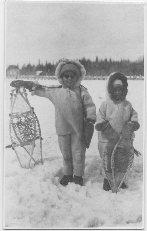 Captain George Robert Redfearn worked for the HBC from 1899-1925 as a mate and later a ship master. Here are George Redfearn, age 4 and Georgina Redfearn, age 2, at Moose Factory in 1922. #HBCArchives. His photos are digitized and available here: bit.ly/2RkevSE