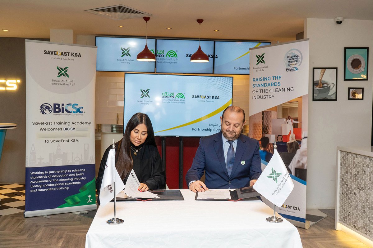 save_fast's tweet image. We&apos;re thrilled to announce our new partnership with @AMNCO Facility Management a leading facility services provider! The signing took place at our KSA head office, reinforcing our commitment to excellence in the cleaning industry.

#BICSc #FacilityManagement #AMNCO