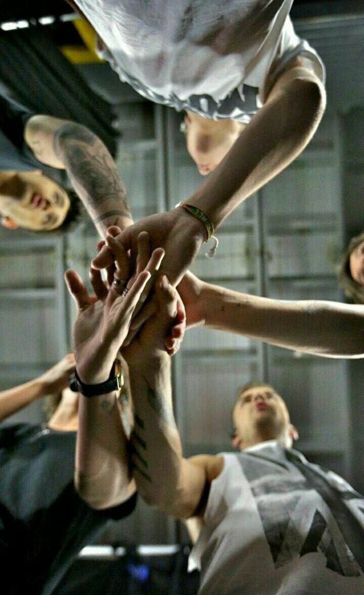 harryvendeikiwi (@dessole_elisa) on Twitter photo 