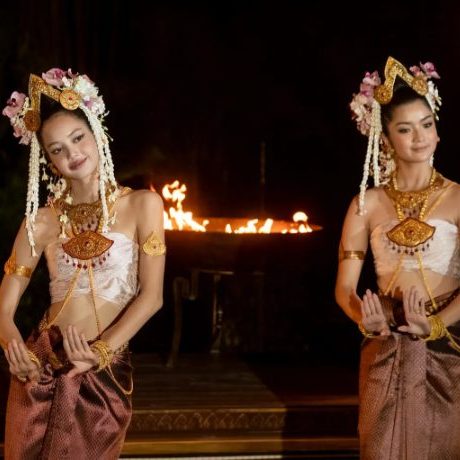 The White Lotus trailer reveals a first glimpse of BLACKPINK's Lisa in her acting debut tatlermagazine.visitlink.me/fKx21e