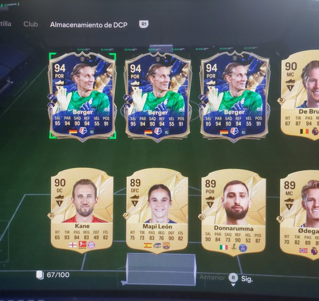 Espérate que actualizo OTRA VEZ el contador de BERGERS X4!!! 🤣🤣🤡

PD: También me ha salido Cafu toty y Carvajal xd 🥳🥳