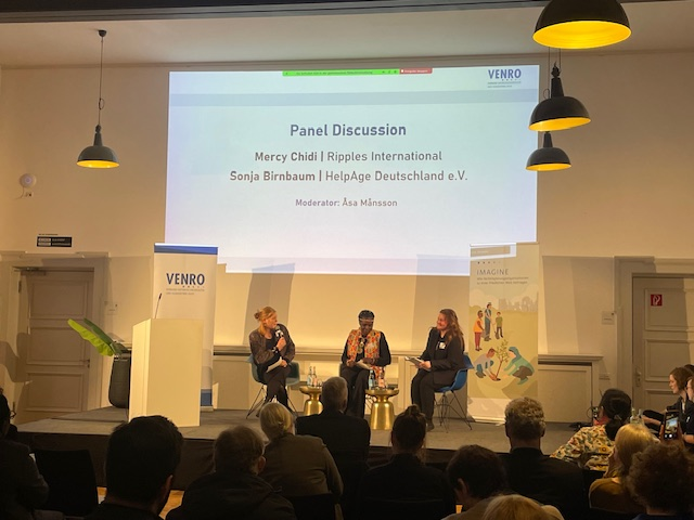 "#Imagine: How civil society organisations contribute to a peaceful world" is the title of the new VENRO report launched in Berlin today. Our NGO report highlights practical examples of #peace work by #CivilSociety in conflict-affected contexts. Download: venro.org/publikationen/…