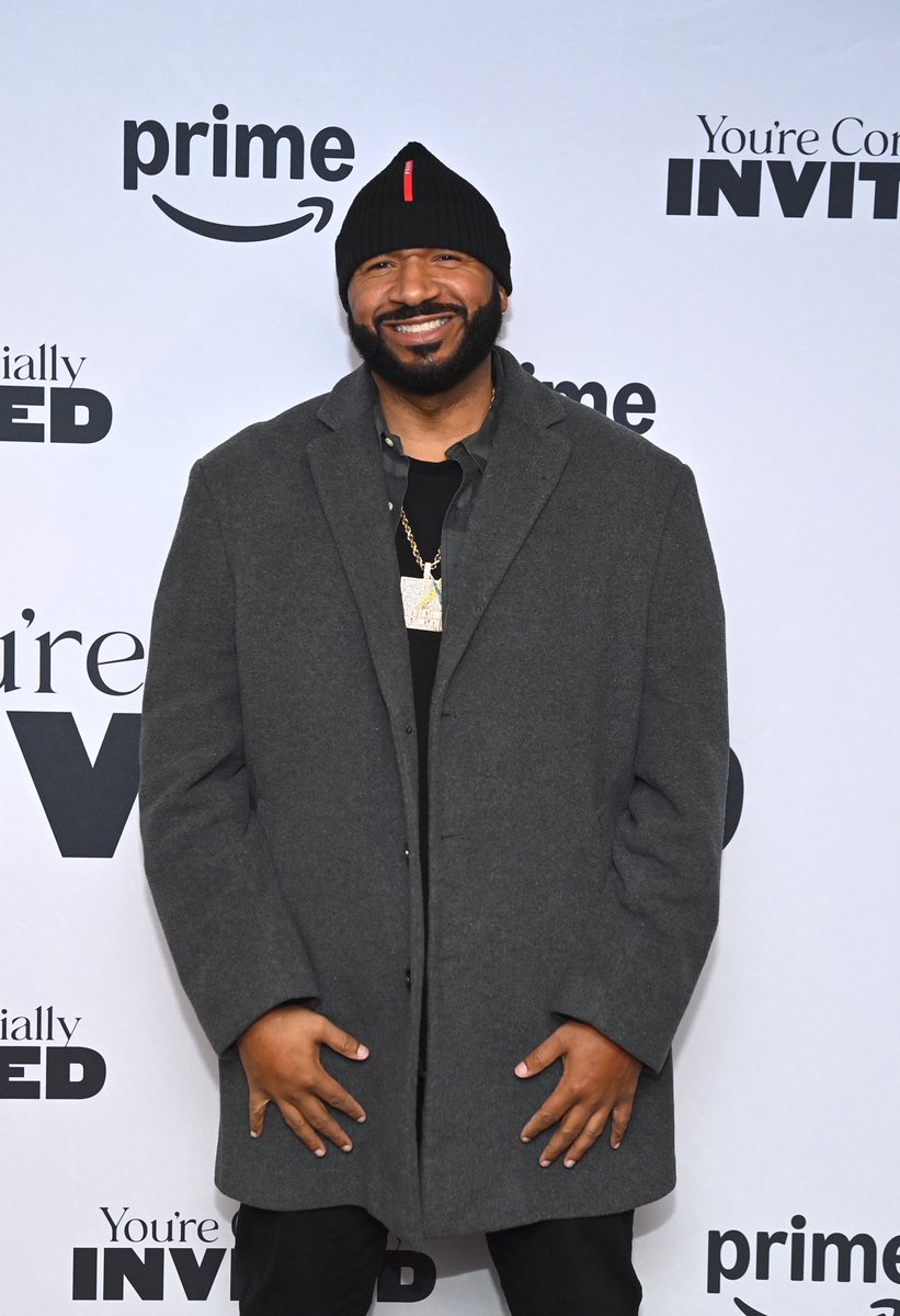 DJSUSSONE's tweet image. Last night I hosted a screening for the new movie #yourecordiallyinvited starring the legends Reese Witherspoon &amp;amp; Will Ferrell. They were very down to earth when I talked to them behind the scenes and the movie is absolutely hilarious!! “You’re Cordially Invited” will be…