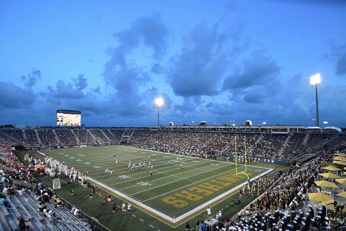 Robert_Stith (@robertstith2026) on Twitter photo Had a good conversation with <a href="/CoachFrankPonce/">FRANK PONCE 🇺🇸🇳🇮</a> and I am happy to say that I have a offer from <a href="/FIUFootball/">FIU Football</a>🔥🔥🔥🔥
<a href="/BALLERSCHOICE1/">BALLERS CHOICE LLC</a> <a href="/CoachWill850/">Coach Will</a>
<a href="/SWiltfong_/">Steve Wiltfong</a> <a href="/FLCoachT/">Grant Thompson</a> <a href="/Niceville_FB/">Niceville Football</a>
<a href="/adamgorney/">Adam Gorney</a> <a href="/samspiegs/">Sam Spiegelman</a> <a href="/TomLoy247/">Tom Loy</a> <a href="/JohnGarcia_Jr/">John Garcia, Jr.</a> <a href="/LemmingReport/">Tom Lemming</a> <a href="/On3Spots/">On3Sports</a> Had a good conversation with <a href="/CoachFrankPonce/">FRANK PONCE 🇺🇸🇳🇮</a> and I am happy to say that I have a offer from <a href="/FIUFootball/">FIU Football</a>🔥🔥🔥🔥
<a href="/BALLERSCHOICE1/">BALLERS CHOICE LLC</a> <a href="/CoachWill850/">Coach Will</a>
<a href="/SWiltfong_/">Steve Wiltfong</a> <a href="/FLCoachT/">Grant Thompson</a> <a href="/Niceville_FB/">Niceville Football</a>
<a href="/adamgorney/">Adam Gorney</a> <a href="/samspiegs/">Sam Spiegelman</a> <a href="/TomLoy247/">Tom Loy</a> <a href="/JohnGarcia_Jr/">John Garcia, Jr.</a> <a href="/LemmingReport/">Tom Lemming</a> <a href="/On3Spots/">On3Sports</a>