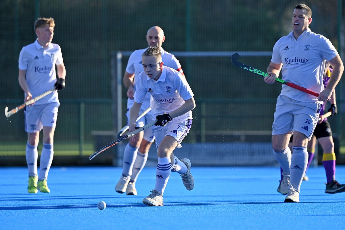 Weekend Preview: EY Hockey League back in action this weekend

The Men's and Women's EYHL Division 1 returns this weekend with a full schedule of games across both Men’s and Women’s divisions. Among the highlights is a collegiate clash between UCC and UCC in The Mardyke as both