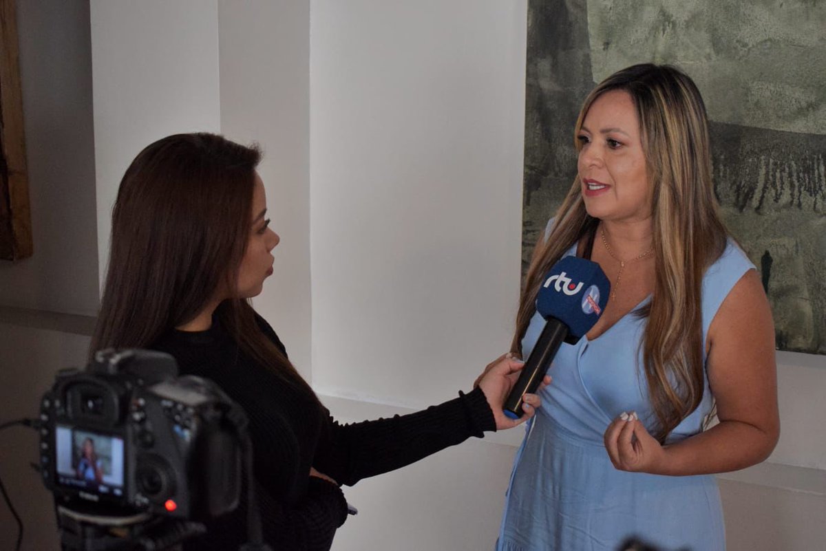 LedyZunigaRC's tweet photo. 📺✨ ¡Gracias @canalrtu por la invitación! 
Presentamos nuestras propuestas para #RevivirEcuador y seguimos firmes por un #CambioSeguro.

No te pierdas nuestra entrevista 👀🔴
Por #LedyAsambleísta y #LuisaPresidenta, ¡todo todito 5! ✋🩵🇪🇨
@LuisaGonzalezEc 
#Todo5 https://t.co/yDGlWMzolP