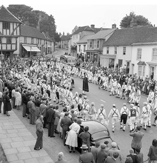 History🇬🇧1950s: The Morris View.

"Morris Dancing" is a derivative of the words "moorish-dance". A word used by medieval europeans to describe arabic north africans.

Early forms of european morris-dancing involved "blacking" of faces in imitation of the moors.
