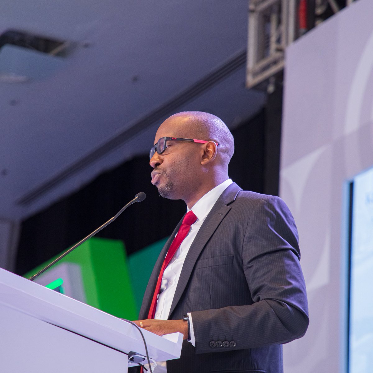 Mr Eric Lukoye; National Single Window Implementation Expert from Kenya, shared key learnings and insights from Single Window implementations, highlighting best practices and challenges at Kentrade.

#NationalSingleWindow #ISF #ISFDAY2 #StakeholdersForum #NSW #Innovation