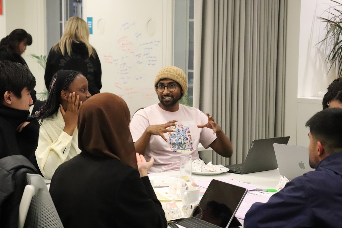 King's Entrepreneurship Institute (@innovatekings) on Twitter photo 🌍 Ready to change the world? Let’s make it happen! 💪
Our upcoming workshop with <a href="/KCLSustainable/">King’s Climate & Sustainability</a> gives you the opportunity to hear from King’s entrepreneurs building sustainable solutions and develop your own ideas 💪
⏰ Weds 5th Feb, 15:00 - 17:00
kcl.ac.uk/events/how-to-… 👋 🌍 Ready to change the world? Let’s make it happen! 💪
Our upcoming workshop with <a href="/KCLSustainable/">King’s Climate & Sustainability</a> gives you the opportunity to hear from King’s entrepreneurs building sustainable solutions and develop your own ideas 💪
⏰ Weds 5th Feb, 15:00 - 17:00
kcl.ac.uk/events/how-to-… 👋