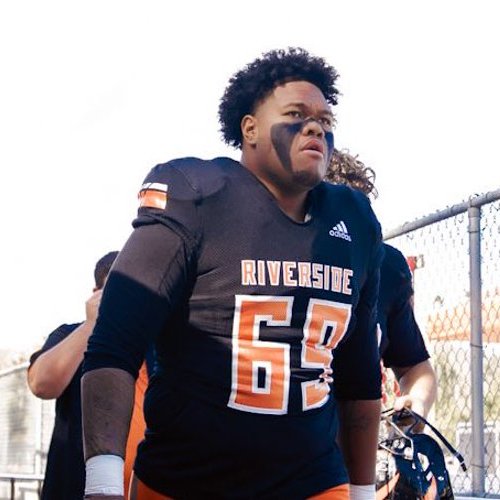 2026 (<a href="/RCCTigerFB/">RCC Football</a>) JUCO OL <a href="/KapelieleH/">Kapeliele Hausia</a> was offered by Portland State 
HL hudl.com/video/3/131152…