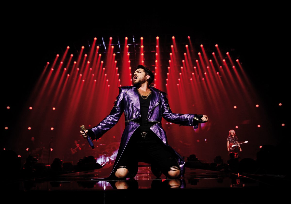 QueenWillRock's tweet image. Happy Birthday Mr @adamlambert! 🍾🥂🖤

 📸 © Lola Leng Taylor