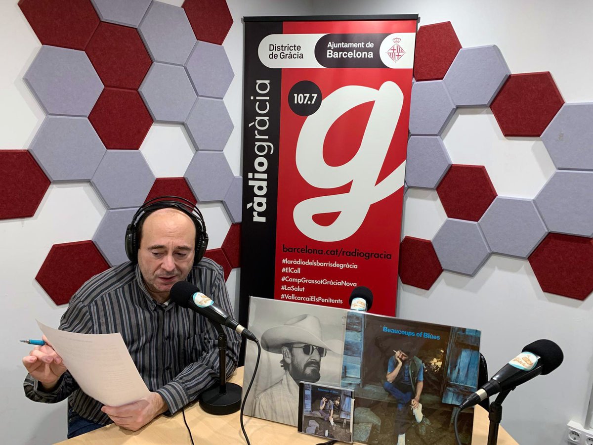 A Pop Go The Beat, el Francisco José Bueno fa un repàs a 'Look up', el nou àlbum de Ringo Starr de música country.
No t’ho perdis: lc.cx/2tQ6-X
#RadioGracia #thebeatles #ringostarr #country