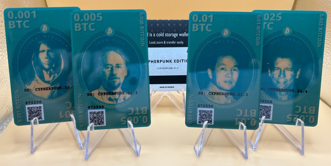 IcarusCards's tweet photo. 🚨new special edition OUT!🚨

today we would like to introduce you to our Cypherpunk 🔐🕵️‍♂️edition, which is only available via @bitcointalk 
4 card-set with a limited edition of 21 cards!

https://t.co/wF1nmFB2fa https://t.co/CRAnQsyTn3
