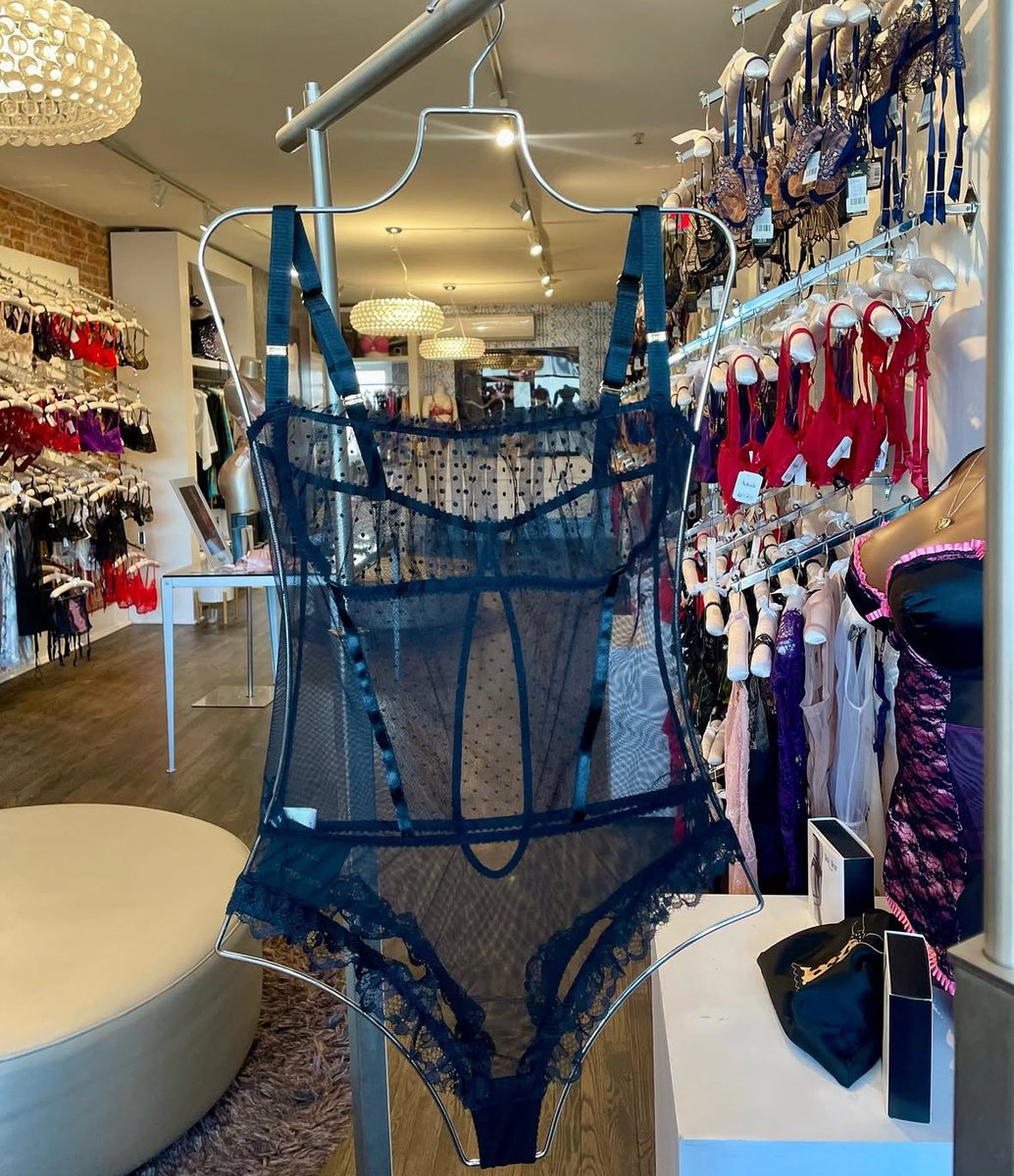 LeBustiereDC's tweet photo. More of our favorite bodysuits in stock right now! We’ve got a little bit of every style in every price range, stop in today to try these out and find your own favorites ❤️🔥
#lingerie #washingtondc #shopsmalldc #brafitting https://t.co/Eb1IcvEwXy