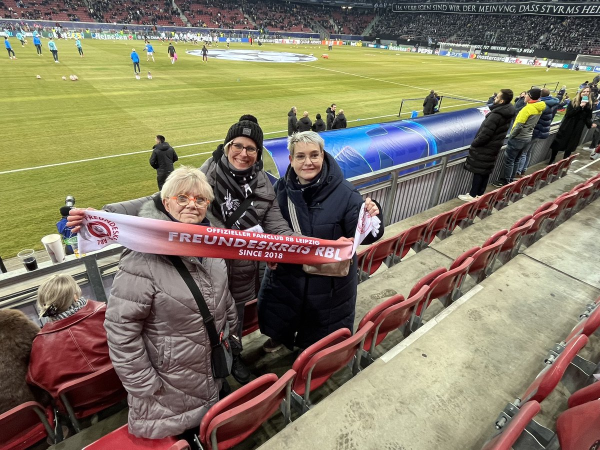 Wir sind da. Auf geht’s <a href="/RBLeipzig/">RB Leipzig</a> .😁