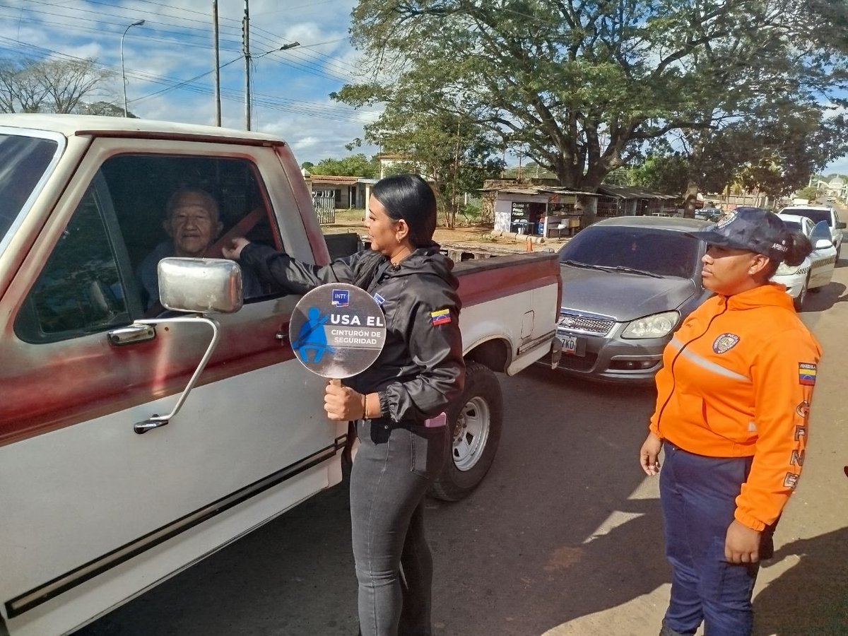 intt_zaraza's tweet image. Educación Vial en Acción El INTT Zaraza y al CPNB promueven el respeto en el tránsito. ¡La seguridad de todos es clave!  
#JuntosPorLaSeguridad #LogrosYVictoriaPorLaPaz