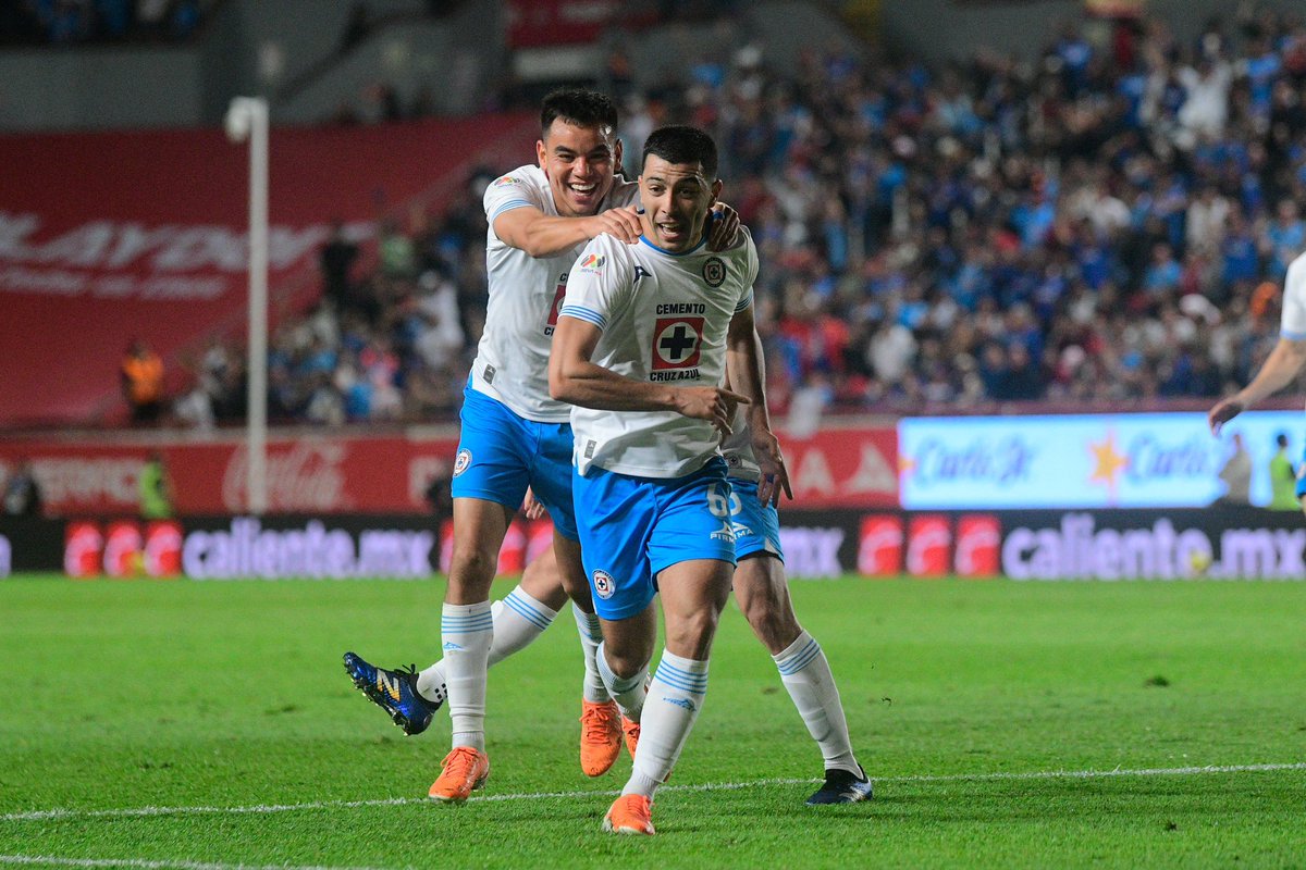 +3 🚂🔵 
Muy contento por el gol y la victoria. <a href="/CruzAzul/">CRUZ AZUL</a>