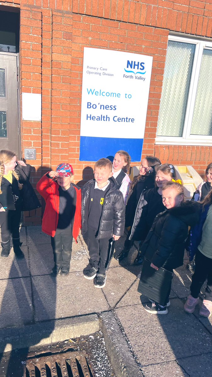 Miss Mackay & Primary 1 tweet media