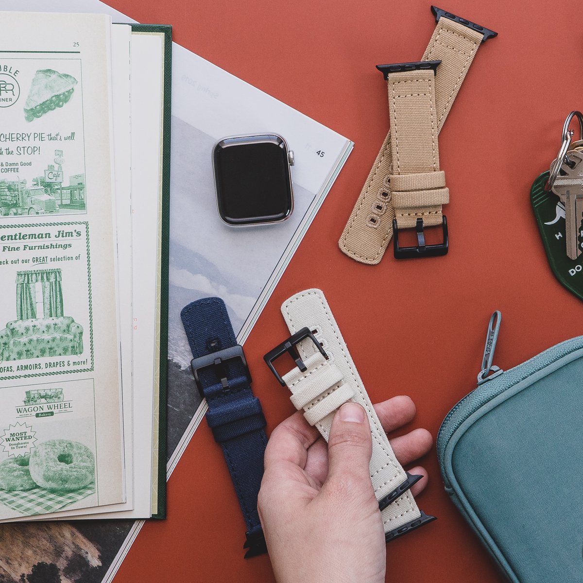 Our crafted canvas bands make for the perfect pairing to your apple watch. Which band would you choose? 

#bartonbands #bartonwatchbands #wristwatch #watchlovers #watches #watchcollector #instawatch #watchoftheday #watchnerd #watchmania #timepiece #watch #watchesofinstagram