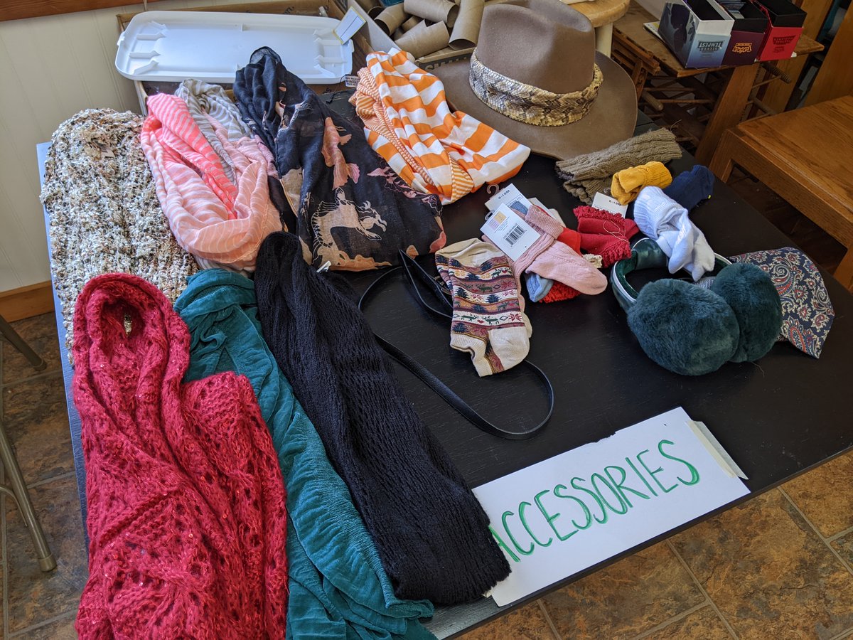 Norris_Library's tweet image. Stop by the clothing swap today! Now until 5:30, you can take what you want and leave what you can. 
Check out our Facebook event for more information, or let us know if you have any questions!