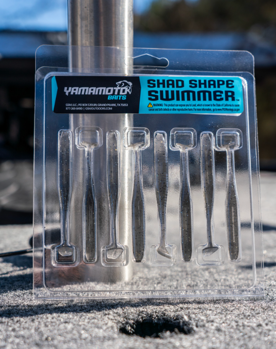 BassAnglerMag's tweet photo. Flipping the bank or chasing shad eaters? This season is all about finding the bite that fuels the thrill. Which is your go-to? #FishingSeason #ChasingTheBite Image credit: Yamamoto Baits https://t.co/hmWWAuadMg