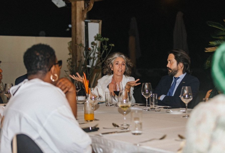 Deputy Secretary General <a href="/AminaJMohammed/">Amina J Mohammed</a> met with the UN Country team in Tanzania ahead of the #Mission300AfricaEmergySummmit the objective was to brainstorm to achieve the SDG within the next 5 years.