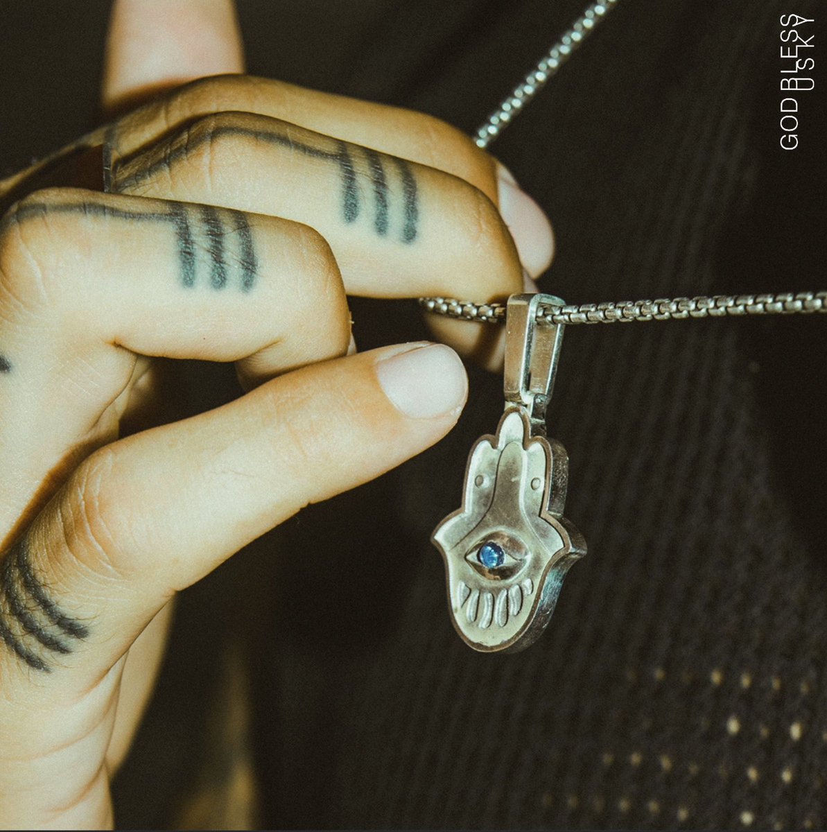 uskymusic's tweet photo. GOD BLESS 🪬
Demain 17 H 🏴‍☠️
🎁 du USK’. https://t.co/yRyWouQ1vQ