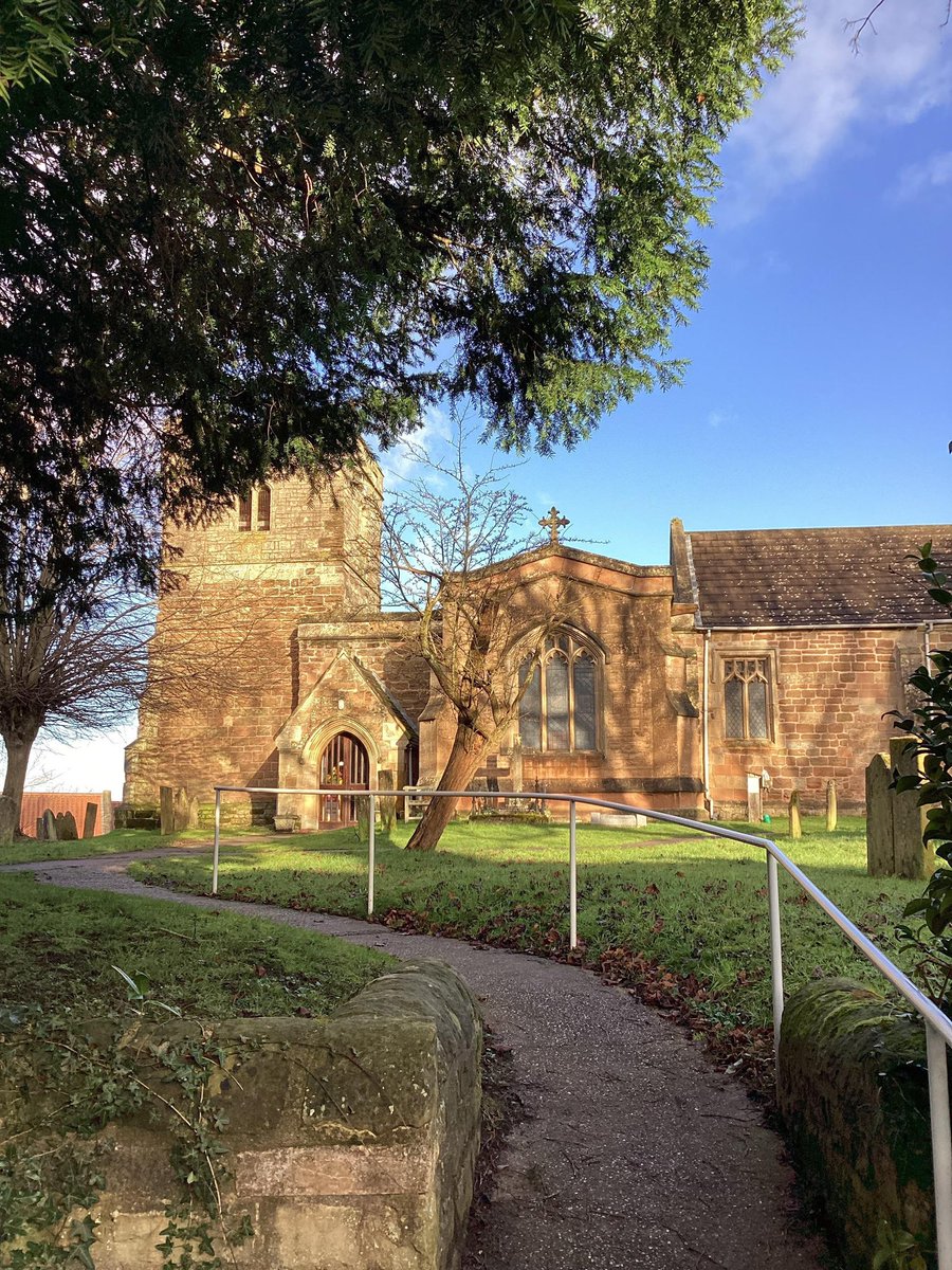 This morning F2 went out on foot to spot all the features of Bilsthorpe that they have been learning about🤩 #Bilsthorpe #BFHA
