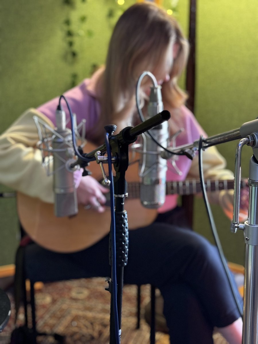 We are THRILLED that <a href="/JosieDuncanSong/">Josie Duncan!</a> will be performing her beautiful end title song, “In the wee hours” at our ceilidh afterparty on March 8th, where we are also showing the film! Tickets are £15 at eventbrite.co.uk/e/faithful-sco… and going fast!