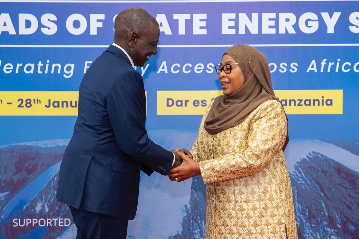 Bizydan's tweet photo. Bingwa wa mikakati yenye tija kwa Taifa letu Tanzania na Afrika nzima Dr Samia Suluhu Hassani π«‘π«‘πΉπΏ
#Mission300
#PoweringAfrica
#poweringTanzania
#LiveLongSamia https://t.co/IfPvyYgxaf