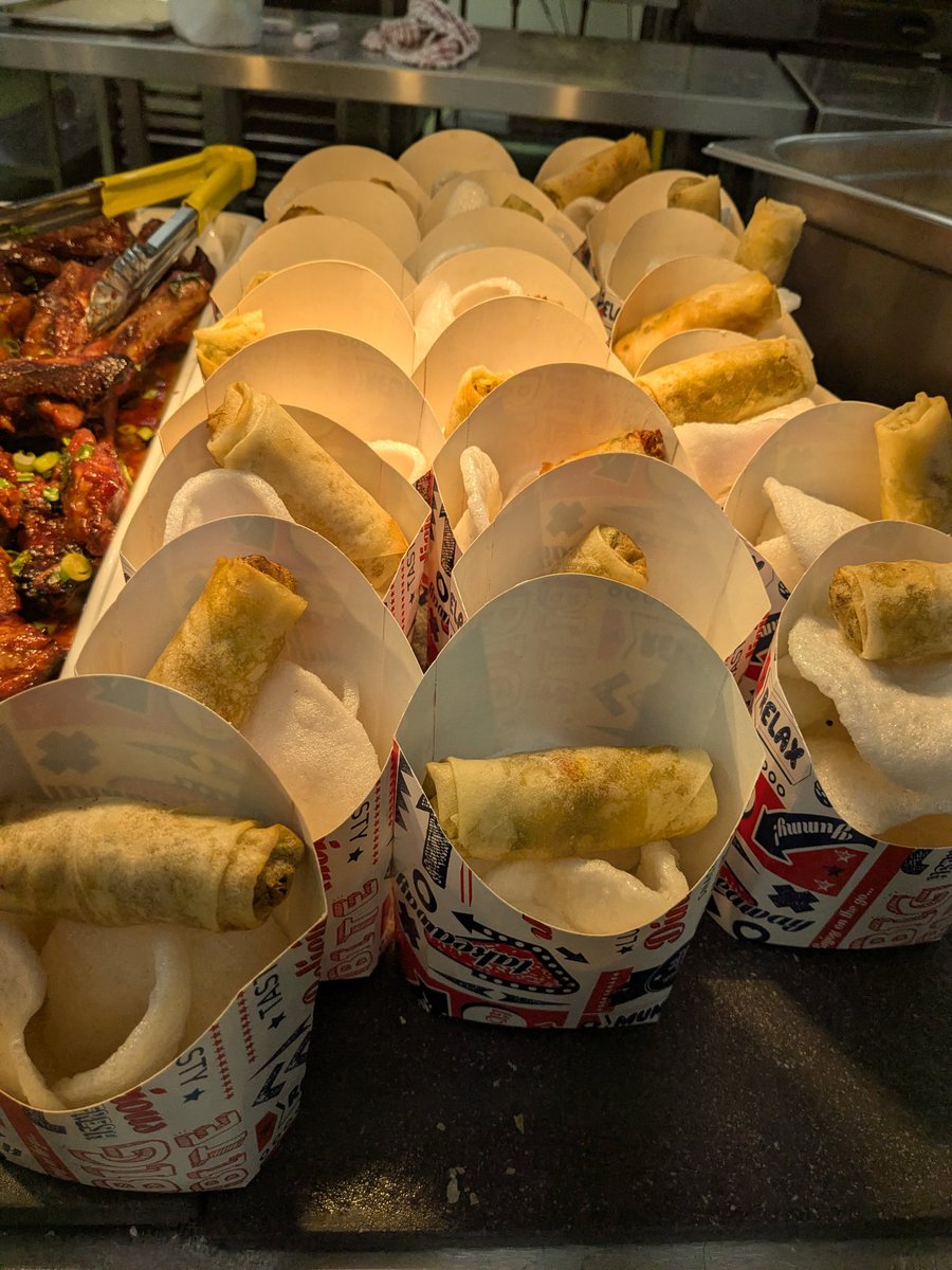 Chinese New Year 🎊 
A fabulous menu with lots of tasty takeaway favourites 🐍👲🐲