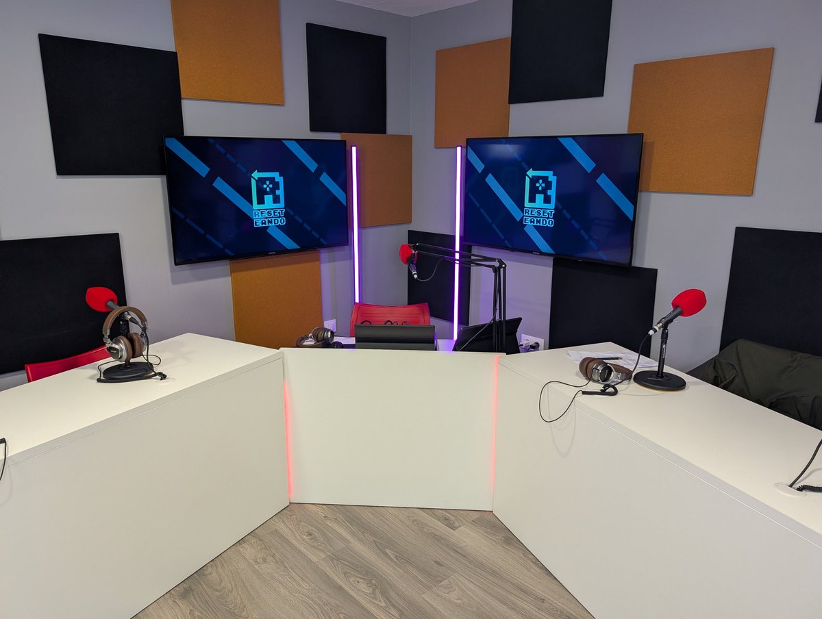 Ya estamos en el estudio, ¿de qué irá el próximo podcast? 😱