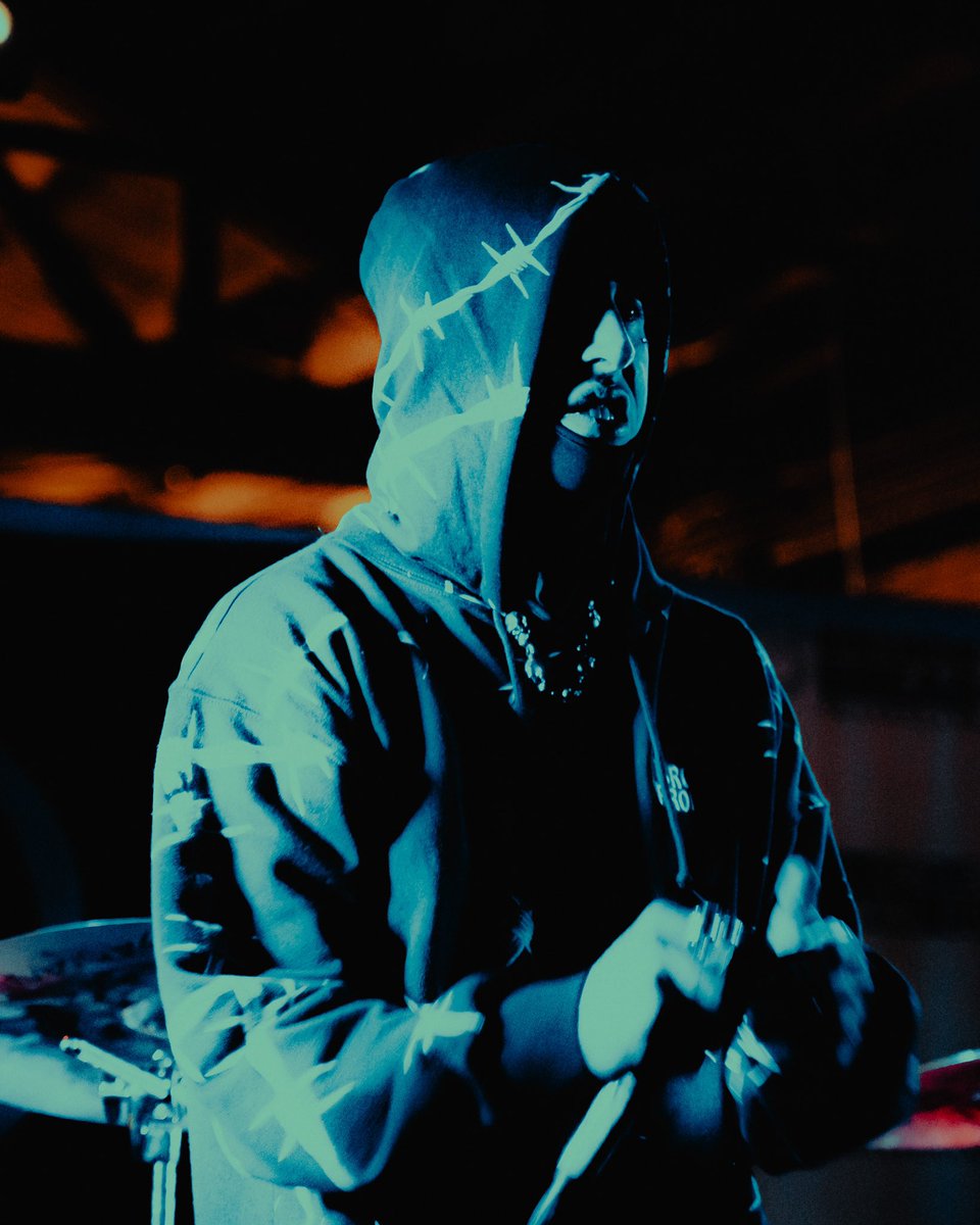 kellaxsin's tweet photo. The other night at Full Circle Brewery was unforgettable! 🔥 Big love to everyone who came out and showed support – y’all made it legendary. 🎤✨ Until next time, Fresno! 🙌 #KellaSin #FullCircleBrewery #LiveMusic https://t.co/XJ5Zfoxnz4