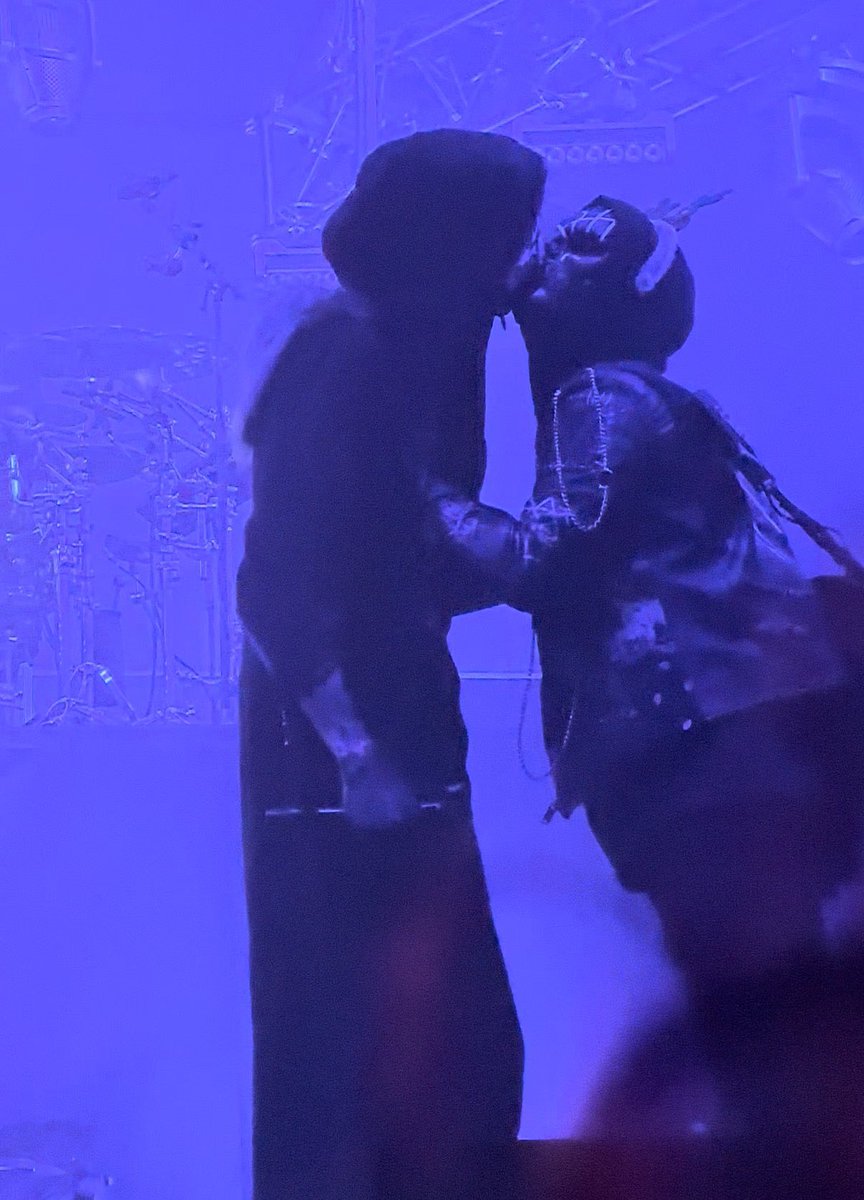 𝕬𝖉𝖊 tweet media