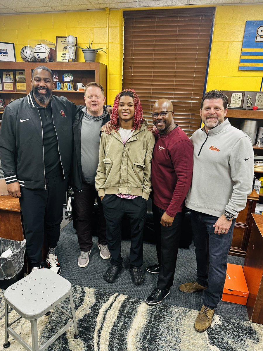 Jayden Covil (@jaydenzcovil) on Twitter photo Thank you <a href="/HokiesFB/">Virginia Tech Football</a>
<a href="/CoachPryVT/">Brent Pry</a> <a href="/CoachdjCheetah/">Derek Jones</a> <a href="/Coach_Mines/">Fontel Mines</a> <a href="/CoachShawnQuinn/">Shawn Quinn</a>
for coming to <a href="/OscarSmithFB/">Oscar Smith Football</a> to visit Thank you <a href="/HokiesFB/">Virginia Tech Football</a>
<a href="/CoachPryVT/">Brent Pry</a> <a href="/CoachdjCheetah/">Derek Jones</a> <a href="/Coach_Mines/">Fontel Mines</a> <a href="/CoachShawnQuinn/">Shawn Quinn</a>
for coming to <a href="/OscarSmithFB/">Oscar Smith Football</a> to visit