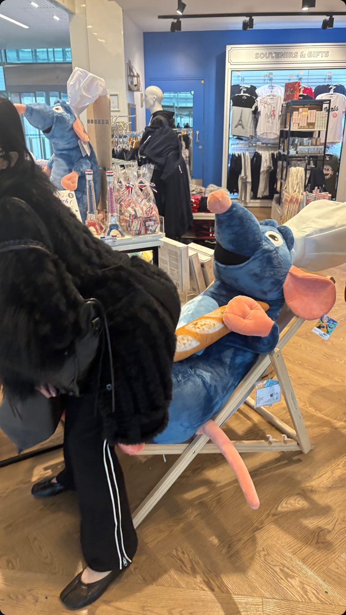 sofparkinson's tweet image. 