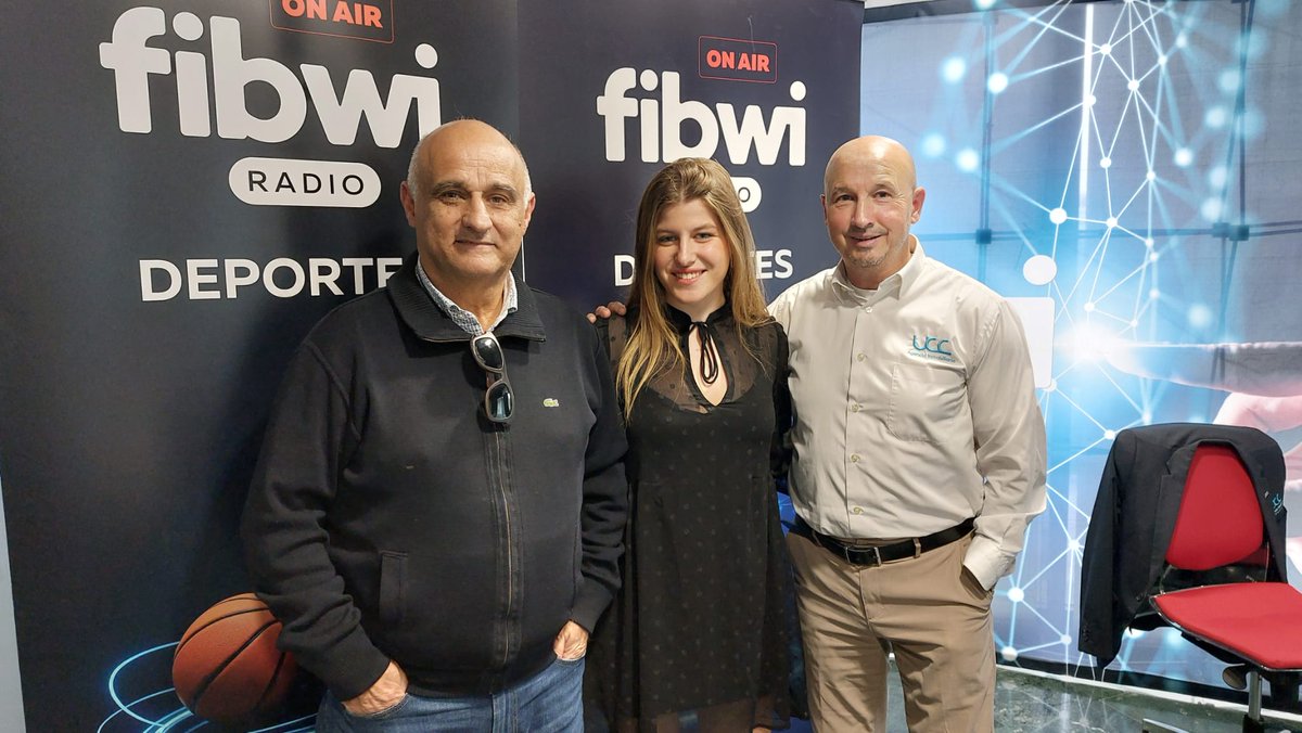Hoy en 'Formación y valores' con <a href="/fpedrodelbarco/">Fun. Pedro del Barco</a> de <a href="/fibwiradio/">Fibwi Radio Deportes</a>, hemos tenido la visita del Presidente del Comité de Entrenadores <a href="/FFIB_oficial/">FFIB</a>, Juan Manuel Darder y la árbitra de Fútbol Sala, Silvia Guerrero.