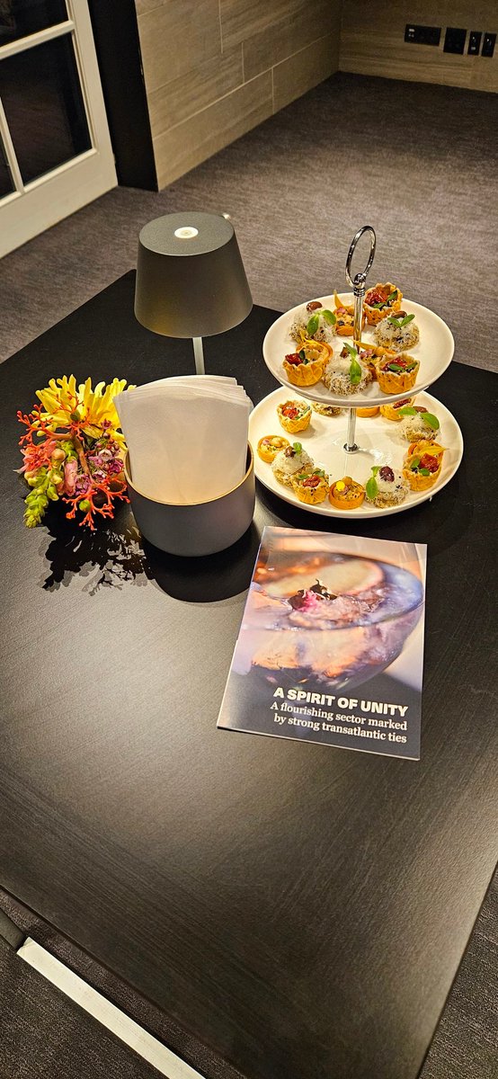 spiritsEUROPE's tweet image. One more time.....We need #ToastsNotTariffs and many people tonight is sharing the message!