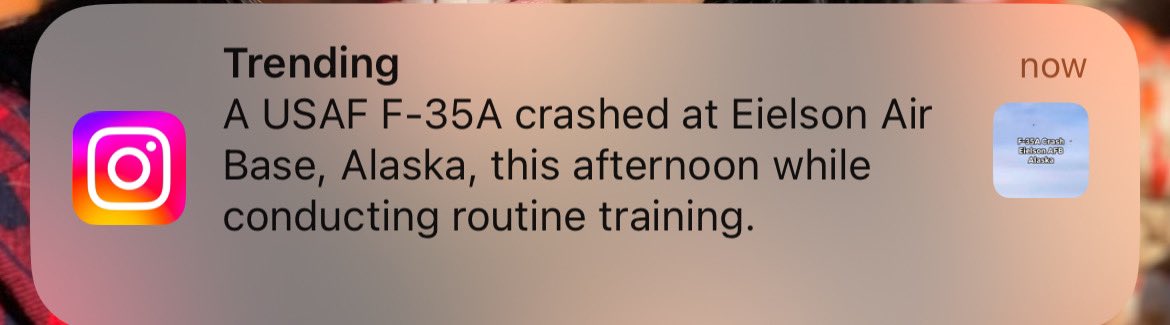 cpostier's tweet image. Oh @instagram , giving me yesterday’s news today!