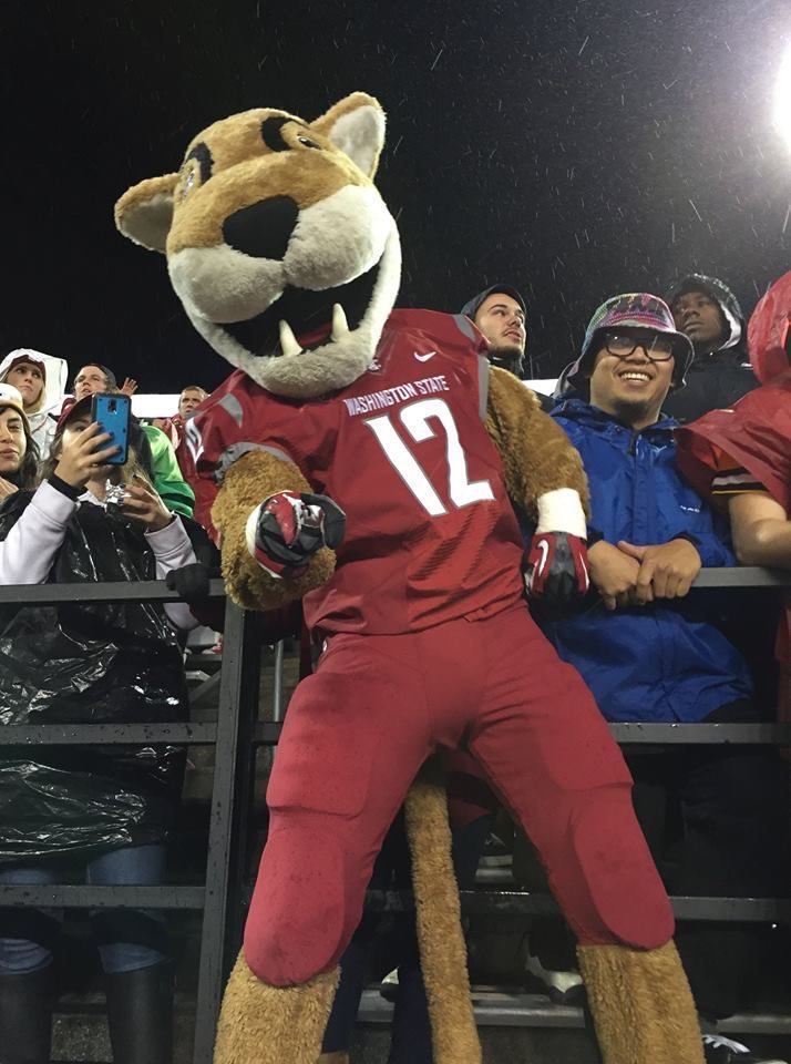 Sione Tu’amoheloa-Kaho✯ (@sione_k10) on Twitter photo After a great convo with <a href="/WazzuRogers/">Jimmy Rogers</a>, I am blessed to receive an offer from Washington State University🙏🏽! #AG2G
•<a href="/football_abes/">Lincoln Abes Football 🎩</a>
•<a href="/risefootball_/">RISE Football 🏈</a>
•<a href="/QBClub253/">Playbook Pete🏈🎯</a> After a great convo with <a href="/WazzuRogers/">Jimmy Rogers</a>, I am blessed to receive an offer from Washington State University🙏🏽! #AG2G
•<a href="/football_abes/">Lincoln Abes Football 🎩</a>
•<a href="/risefootball_/">RISE Football 🏈</a>
•<a href="/QBClub253/">Playbook Pete🏈🎯</a>