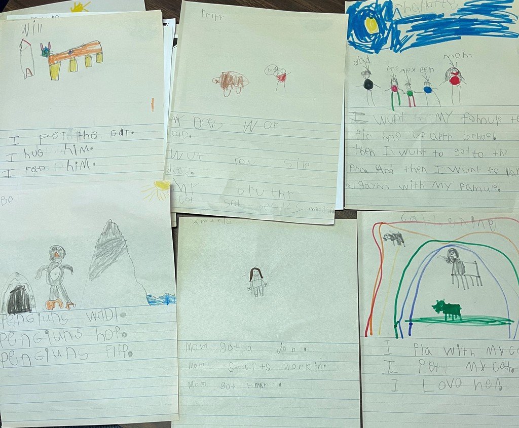 NAUES2024's tweet image. 📚✏️ Our kindergarteners are learning about characters and story structure! They chose a character, wrote what happened first, next, and last, and turned ideas into sentences. 📝✨ So proud of their amazing work! 👏🎉 #KindergartenWriters #StorytellingFun