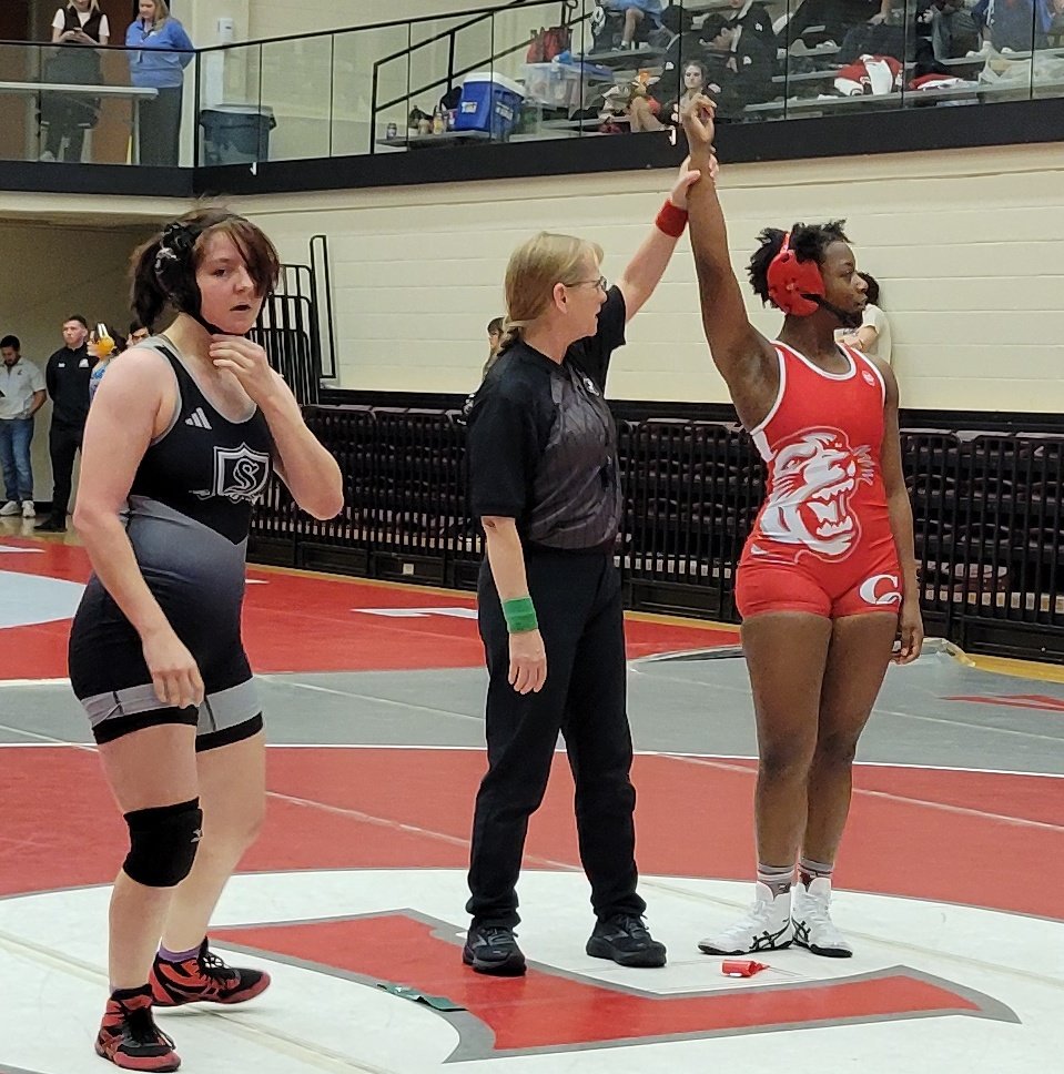 CHSCoachCarp's tweet photo. Girls first round of District matches went by fast!
Jr Morry Jacquemotte, Sr SuNae Burden, & So Mckenzie Thomas all with a 📌PIN for the ✋️WIN! #Getyourhandraised #CougarNation #Stateminded
@chs_cougar_wres @DavissonDustin @AthleticsCanyon @canyonhscougars @BMar1842 @cisdnews https://t.co/ICLqYatZNy
