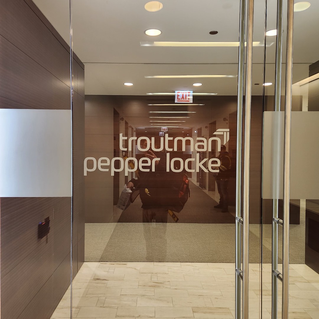 OmegaSignChicag's tweet image. 🌿 Discover eco-friendly vinyl options that not only elevate your space but also protect our planet. Choose vibrant, biodegradable materials that leave a minimal footprint. Let’s make choices that are beautiful AND kind to the Earth! 💚 #EcoFriendly #DoorGraphics