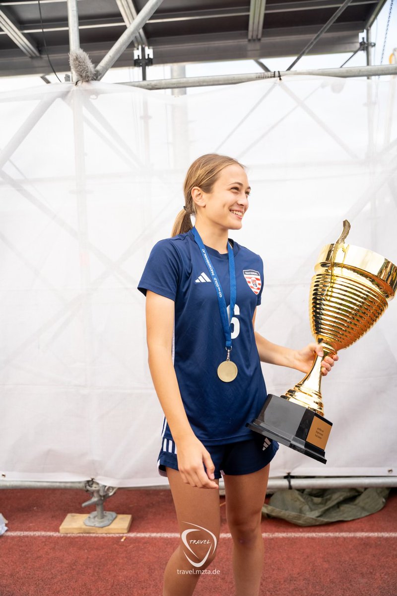 ntxsoccer_'s tweet photo. 🏆 Ainsley Cretti: Rising Soccer Star! 🏆
From early training with So Cal Blues to leading Sting Dallas since 2019. In 2023 she joined North Texas ODP, where she represented the South Region at the ODP Interregional in Orlando. 
@stingsoccer @ford_gmustangs @_adam_flynn https://t.co/qrpJDeVA7o