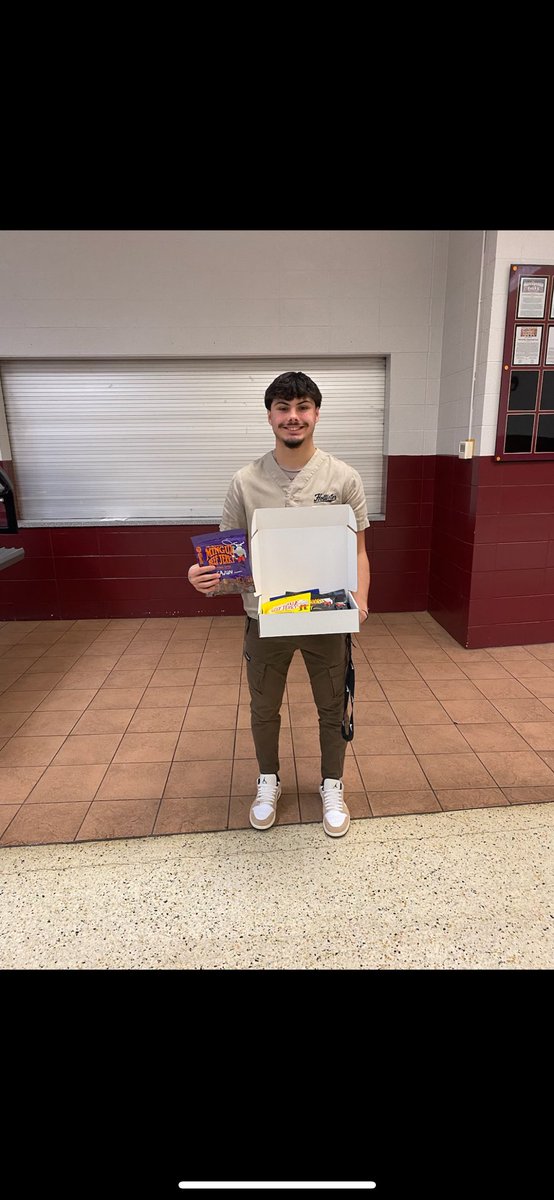 Thanks to <a href="/KPGfootball/">Kentucky Prep Gridiron</a> and <a href="/minguabeefjerky/">Mingua Beef Jerky</a> for naming me your protein packed player of the week!
